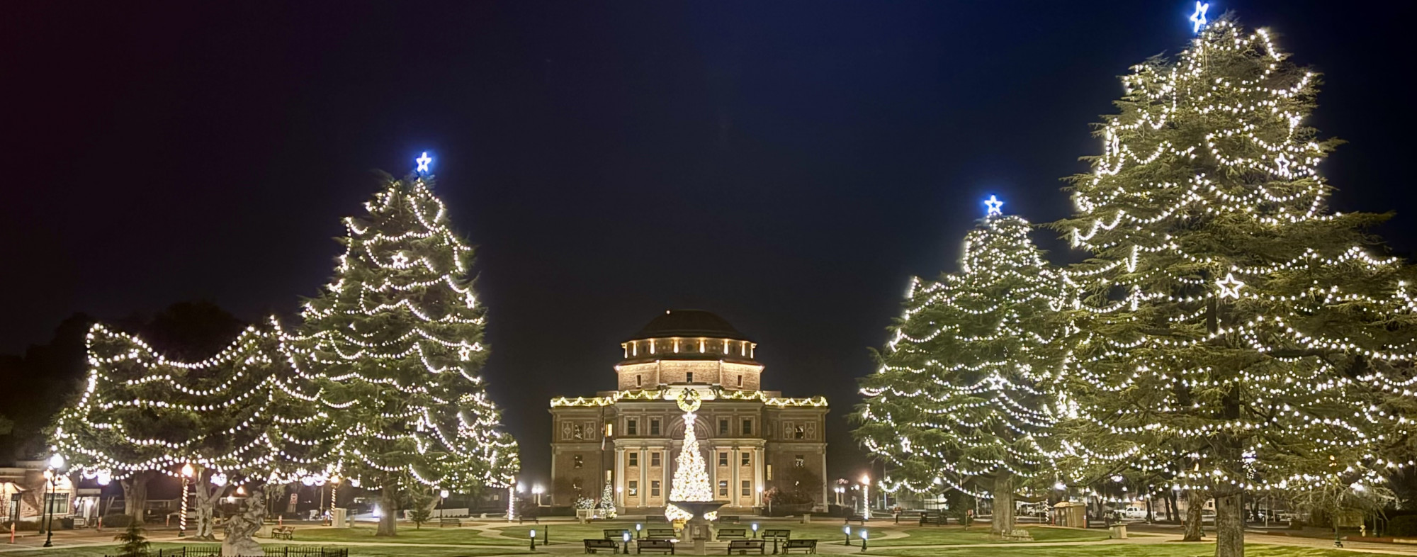2025 Holidays in Atascadero-Sunken Gardens
