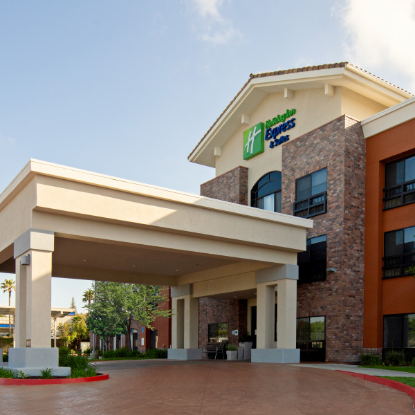 Holiday Inn Express & Suites of Atascadero