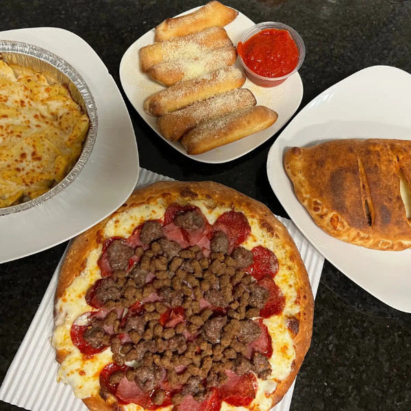 Moes Pizza