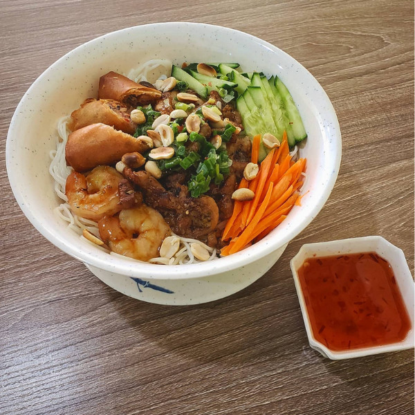 Pho 4 U