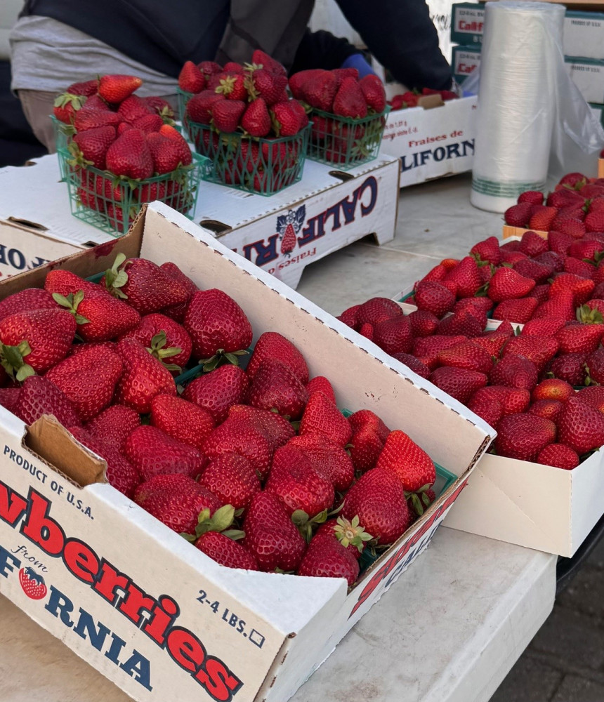 Farmers Market Strawberries Atascadero